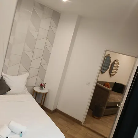 Joli Calme Et * Parigi